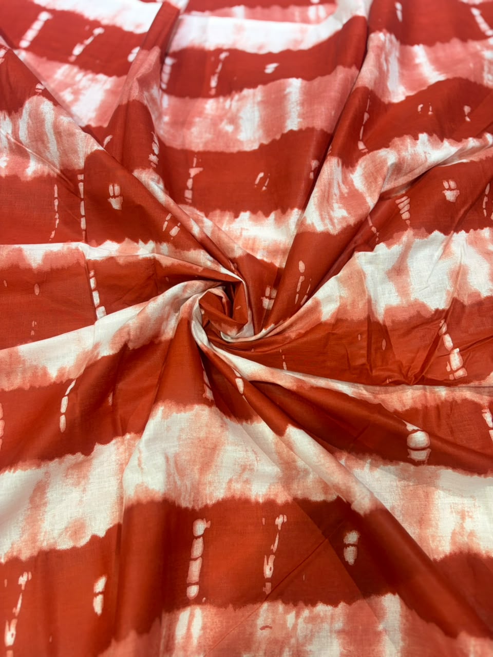 Rust Red & Off-White Shibori Leheriya Stripe Printed Pure Cotton Fabric