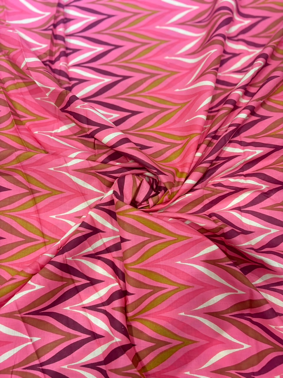Hot Pink & Magenta Marble Chevron Printed Pure Cotton Fabric
